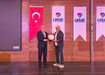 Aylık Olağan Toplantımızda Yazar Sn. Prof. Dr. SİNAN CANAN’ı misafir ettik.